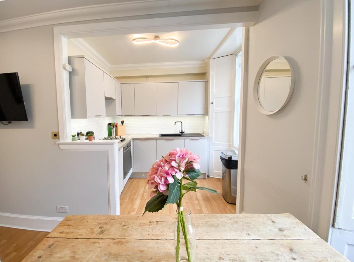 Rose Street'S Hidden Treasure- 2Bed Newly Refurbished Apt EDI Eksteriør bilde